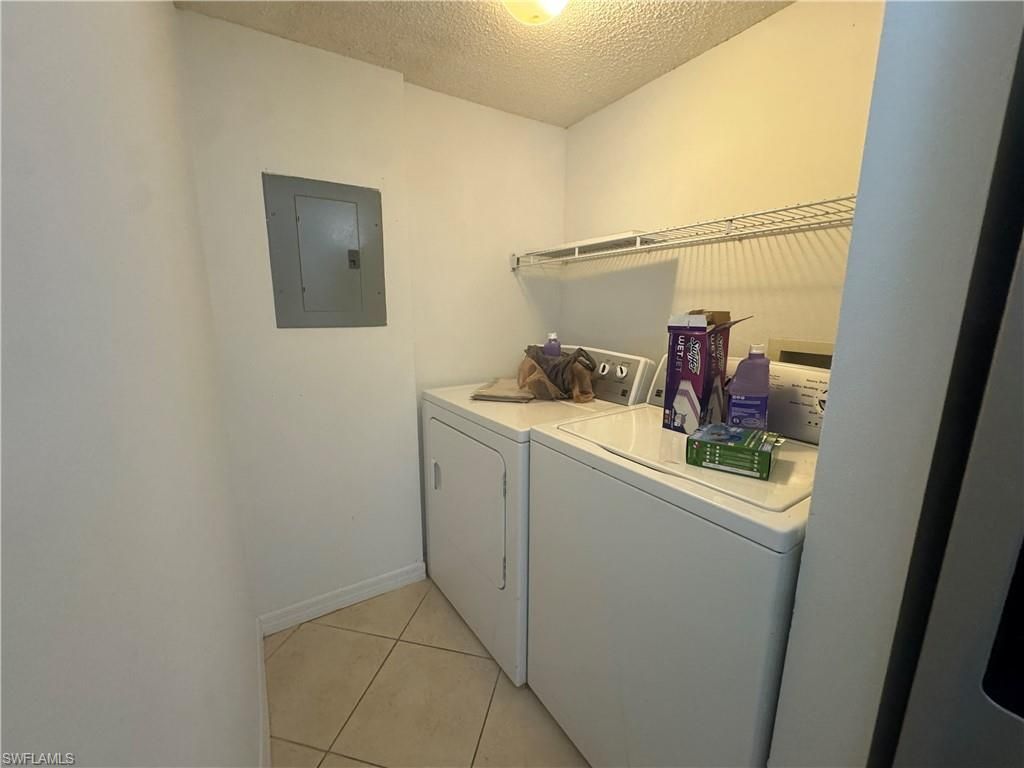 8930 Colonnades Ct E, Unit 627, Bonita Springs, FL 34135 Photo