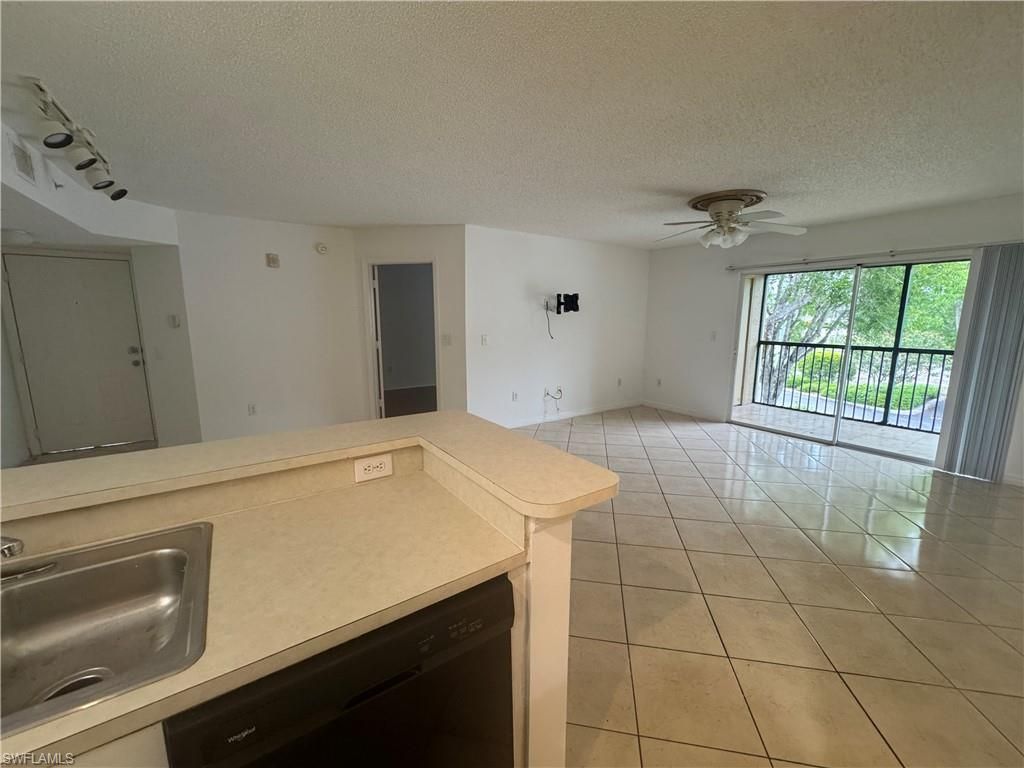 8930 Colonnades Ct E, Unit 627, Bonita Springs, FL 34135 Photo