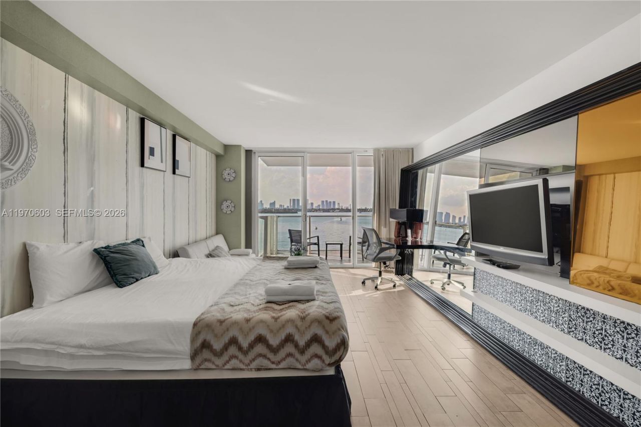 1100 West Ave , Unit 520, Miami Beach, FL 33139 Photo