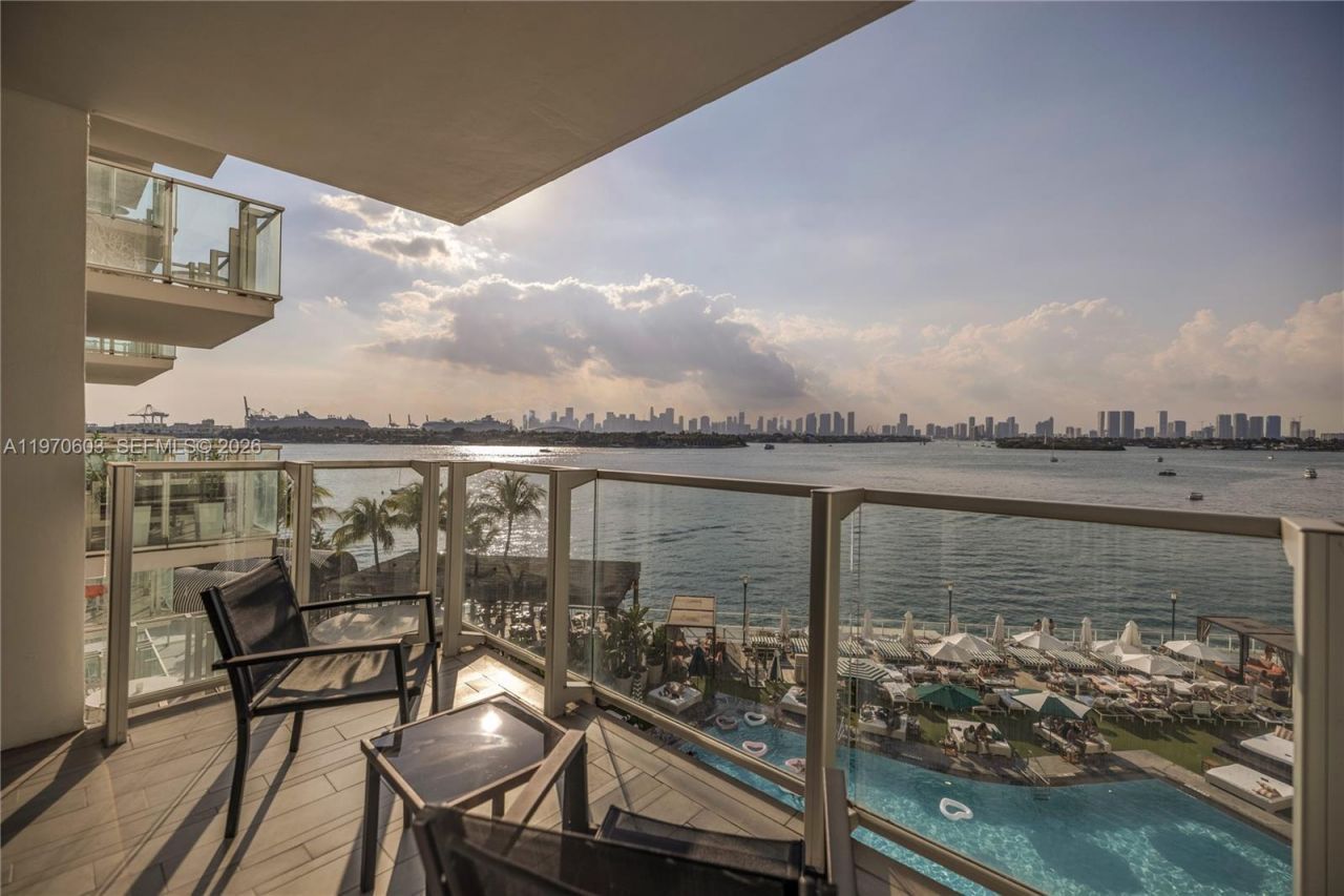 1100 West Ave, Unit 520, Miami Beach, FL 33139 Photo