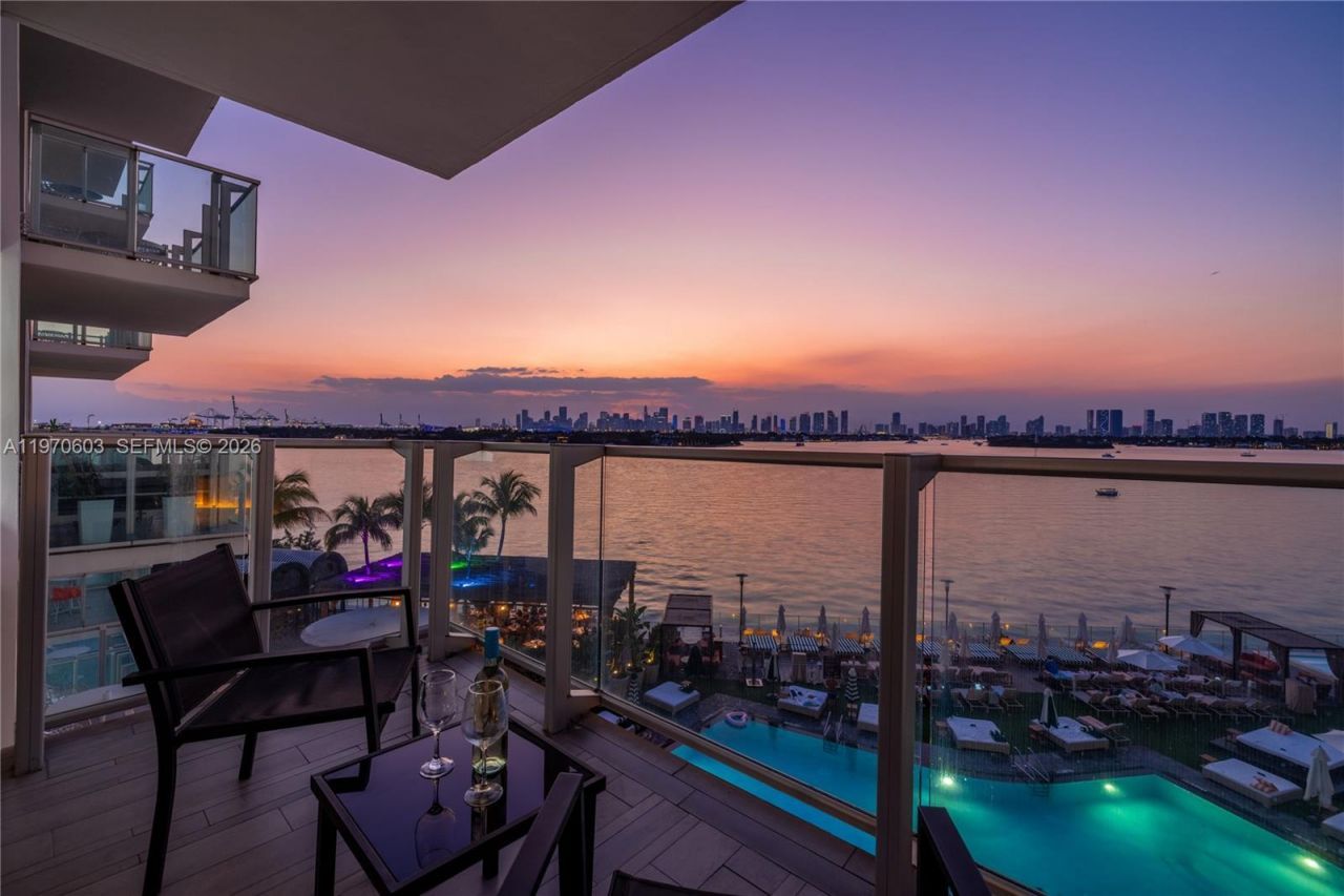 1100 West Ave , Unit 520, Miami Beach, FL 33139 Photo