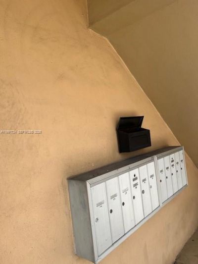 1151 W 28th St, Unit 1, Hialeah, FL 33010 Photo