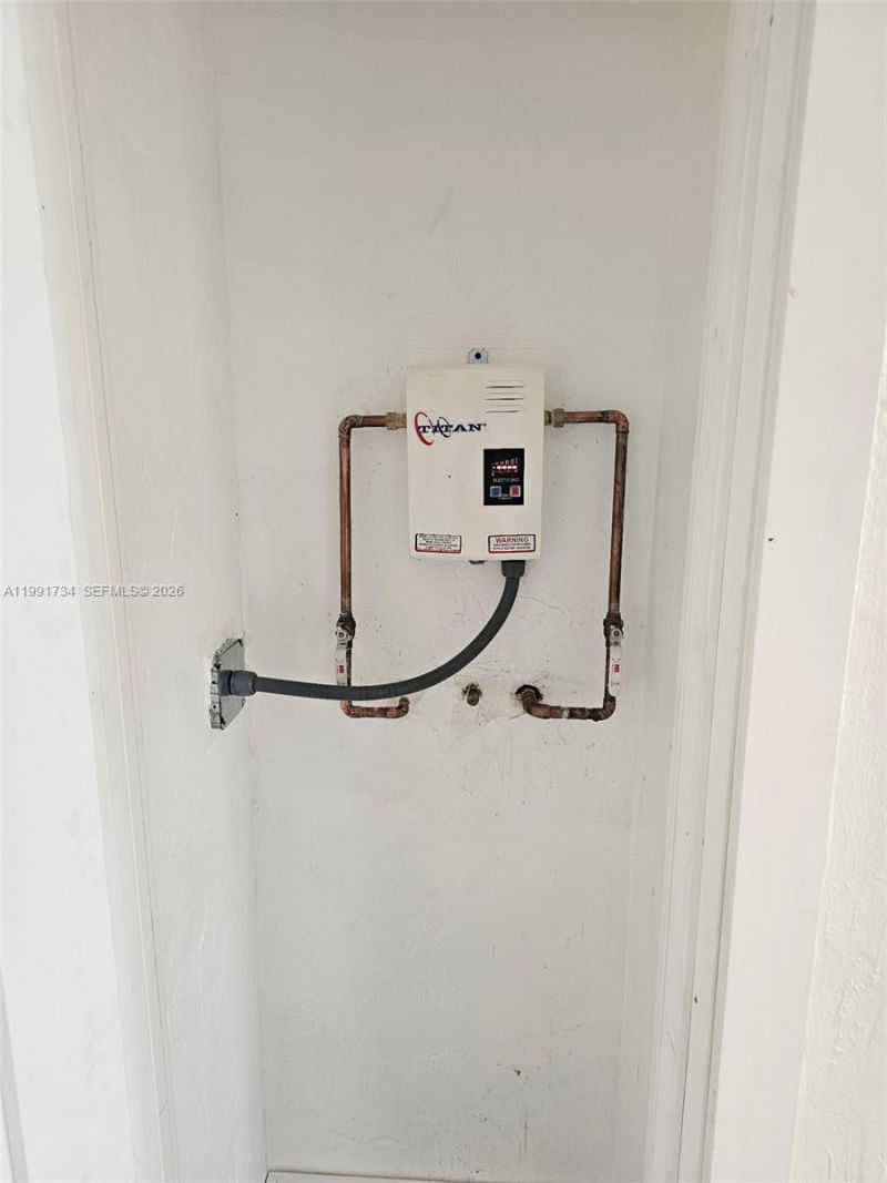 1151 W 28th St , Unit 1, Hialeah, FL 33010 Photo