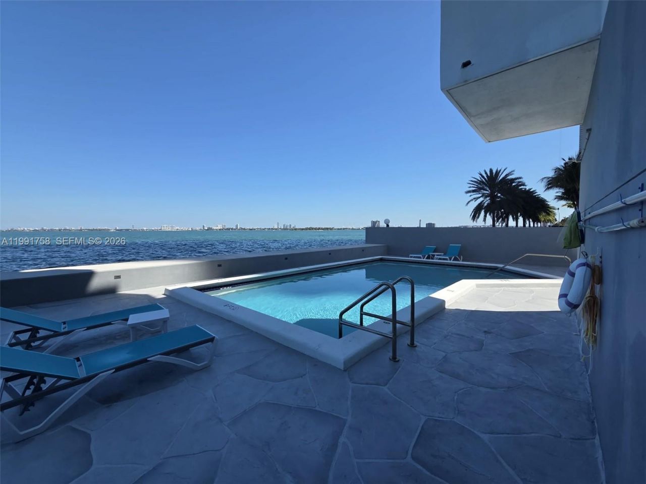 555 NE 30th St , Unit 502, Miami, FL 33137 Photo