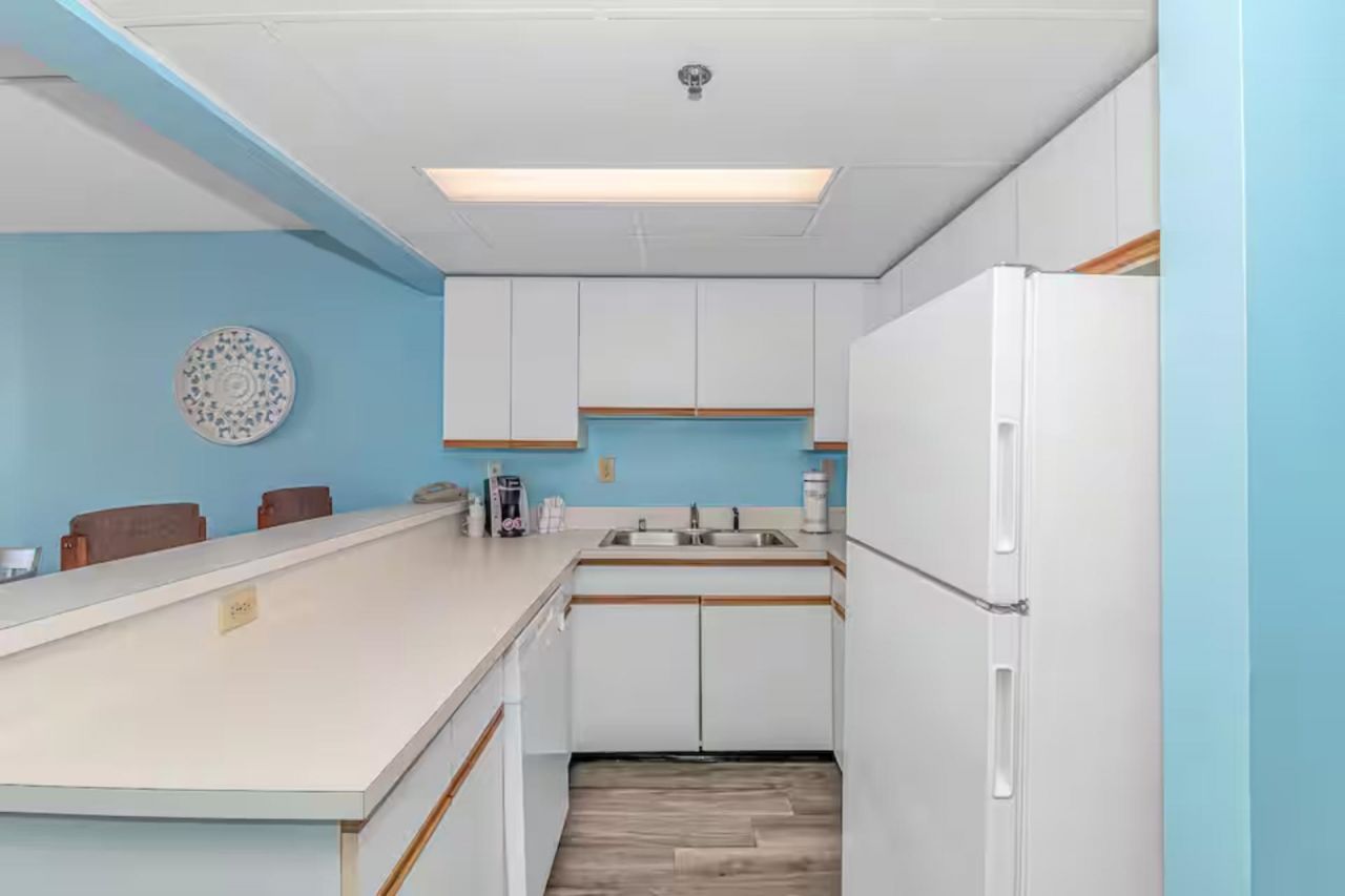 202 73rd Ave. N Photo 22