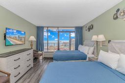 202 73rd Ave. N photo 4