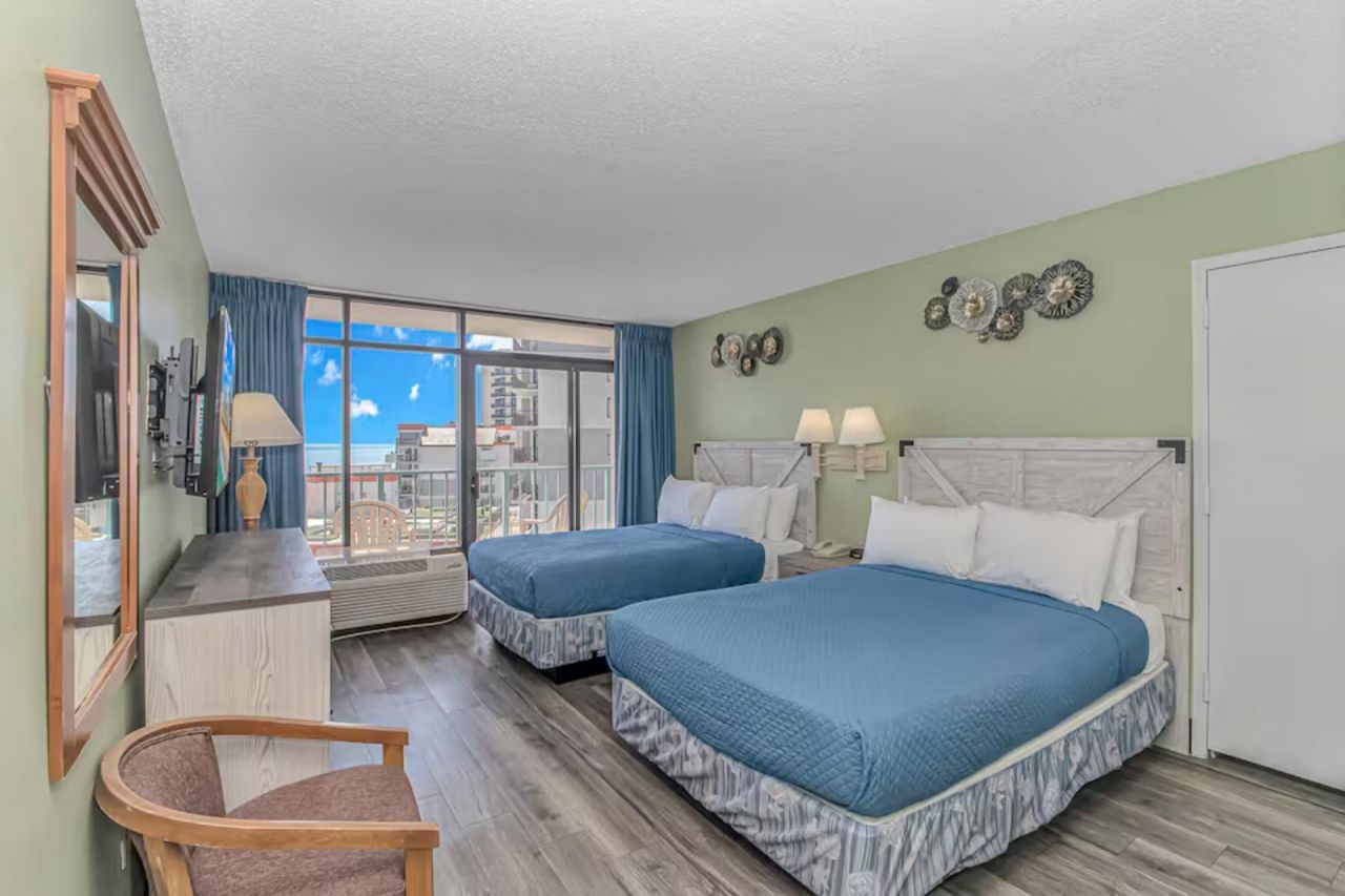 202 73rd Ave. N Photo 9