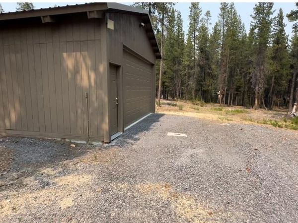 139917 Bear Skin Road, Crescent Lake, OR 97733