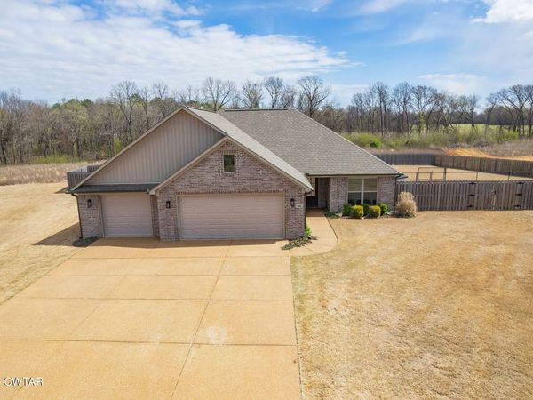 66 Pecan Ridge Drive , Jackson, TN 38305