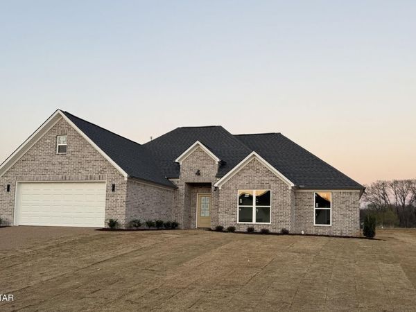 8 Red Maple Cove , Jackson, TN 38305