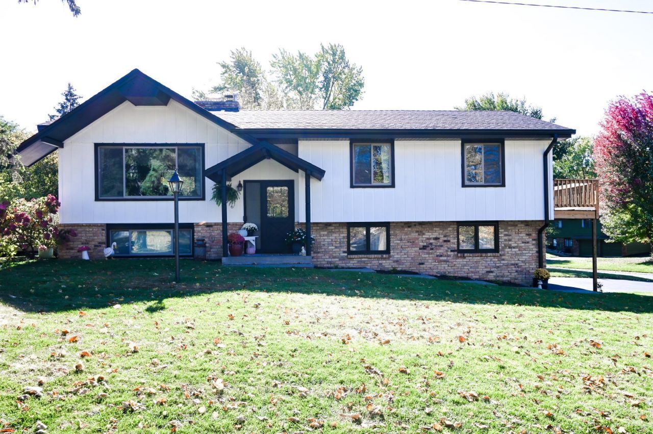 4696 Flag Avenue N, New Hope, MN 55428 Main Photo