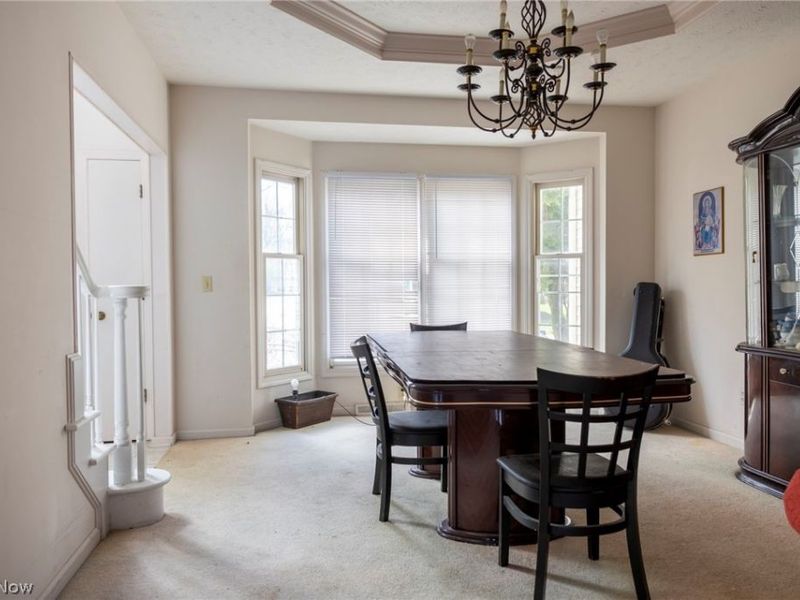 7571 Pleasant Run Drive, Seven Hills, OH 44131 Photo 13