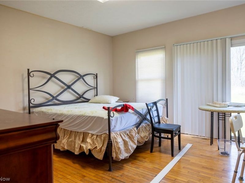 7571 Pleasant Run Drive, Seven Hills, OH 44131 Photo 17