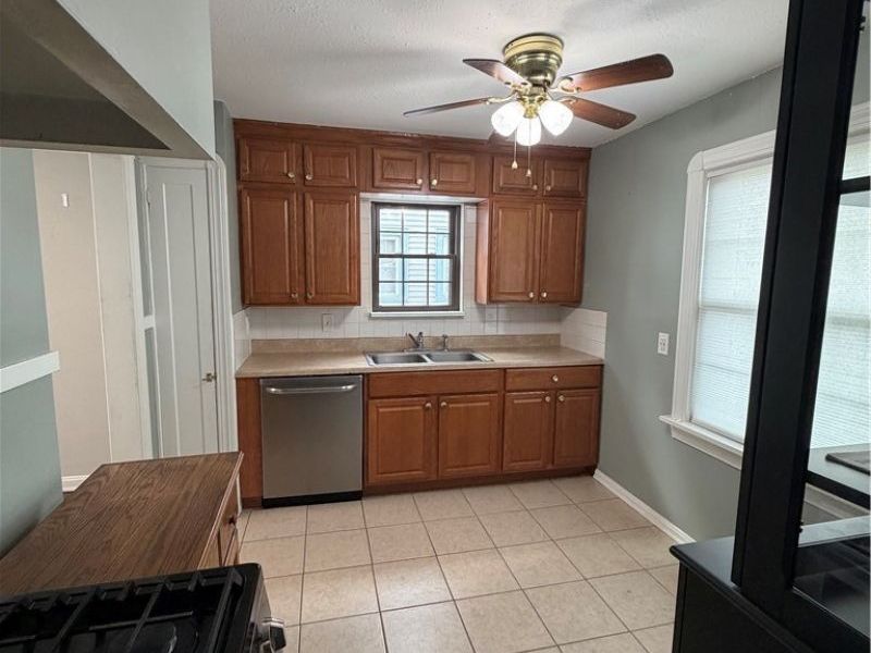 7414 Dartworth Drive, Parma, OH 44129 Photo 18