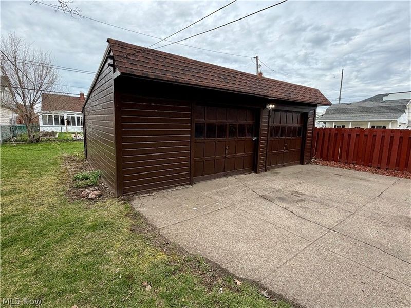 7414 Dartworth Drive, Parma, OH 44129 Photo 4