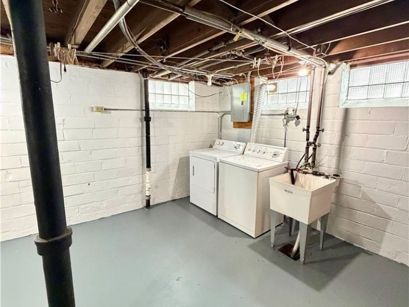 7414 Dartworth Drive, Parma, OH 44129 Photo 8