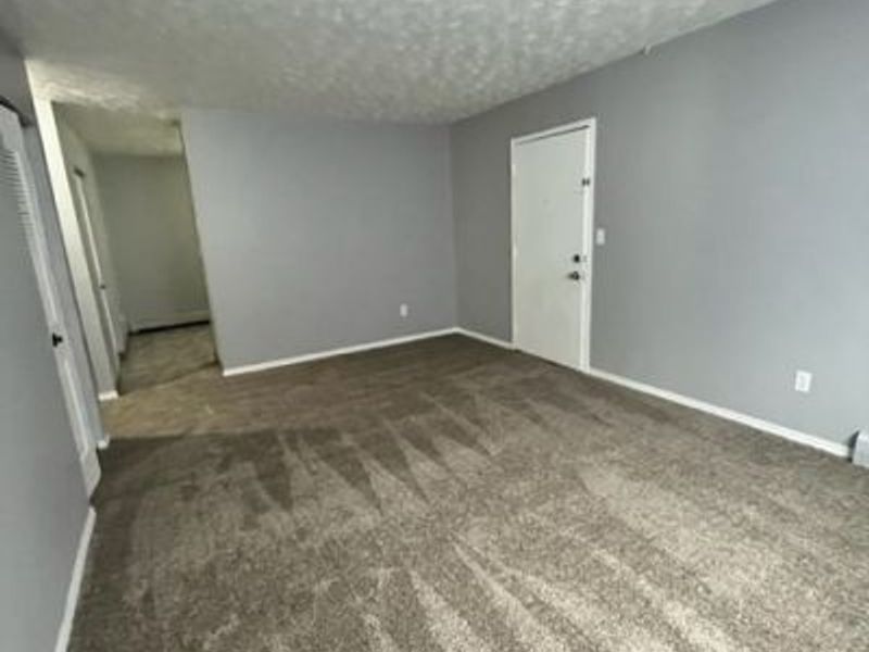 166 Kendall Avenue, Unit 1, Campbell, OH 44405 Photo 2