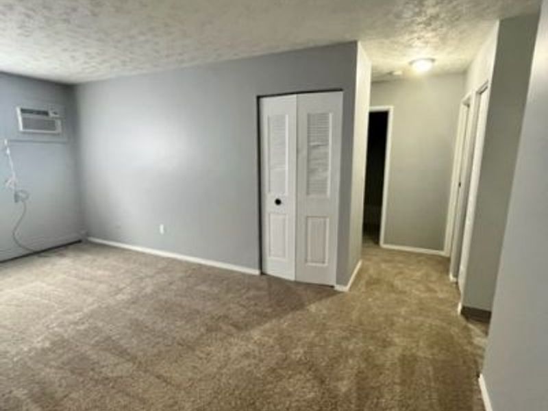 166 Kendall Avenue, Unit 1, Campbell, OH 44405 Photo 4