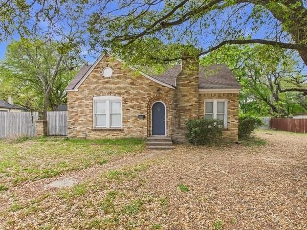 224 S Pinkerton Street, Athens, TX 75751