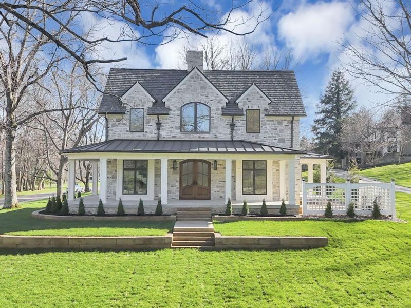 880 Newark Granville Road, Granville, OH 43023 Photo 1