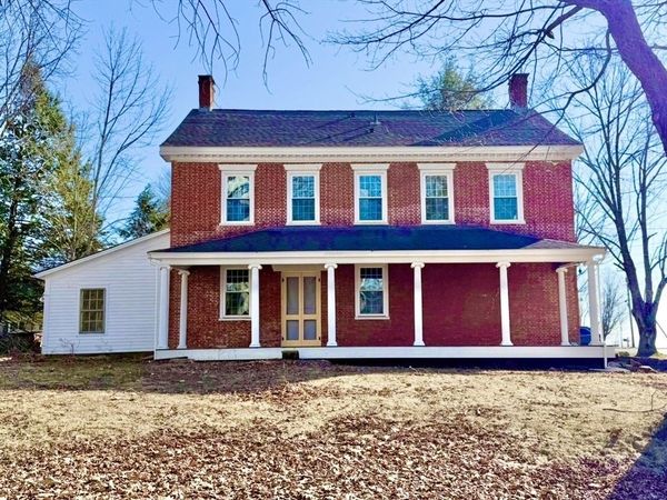 278 E Main St, Plainfield, MA 01070