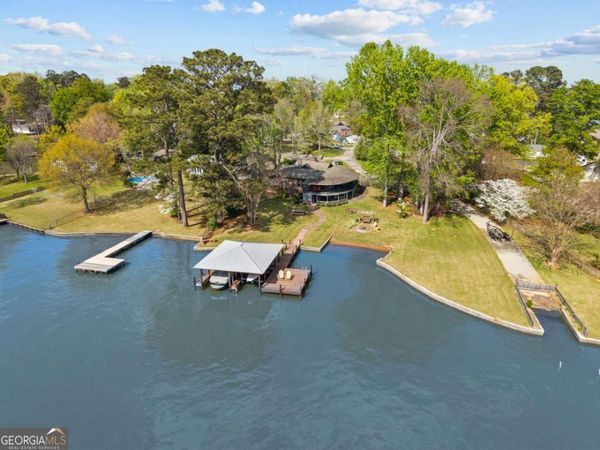 182 Spurgeon Drive SE, Milledgeville, GA 31061