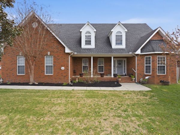 2013 Adonis Dr, Murfreesboro, TN 37128