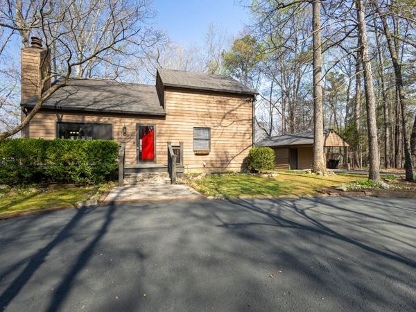 105 Woodmont Dr , Tullahoma, TN 37388