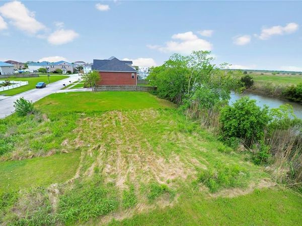 4300 SAN GIORGIO Street, New Orleans, LA 70129