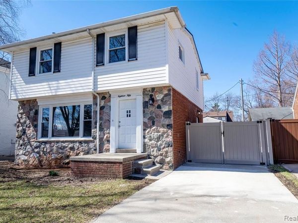 1850 21st Street, Wyandotte, MI 48192