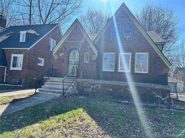 5783 Yorkshire Road, Detroit, MI 48224