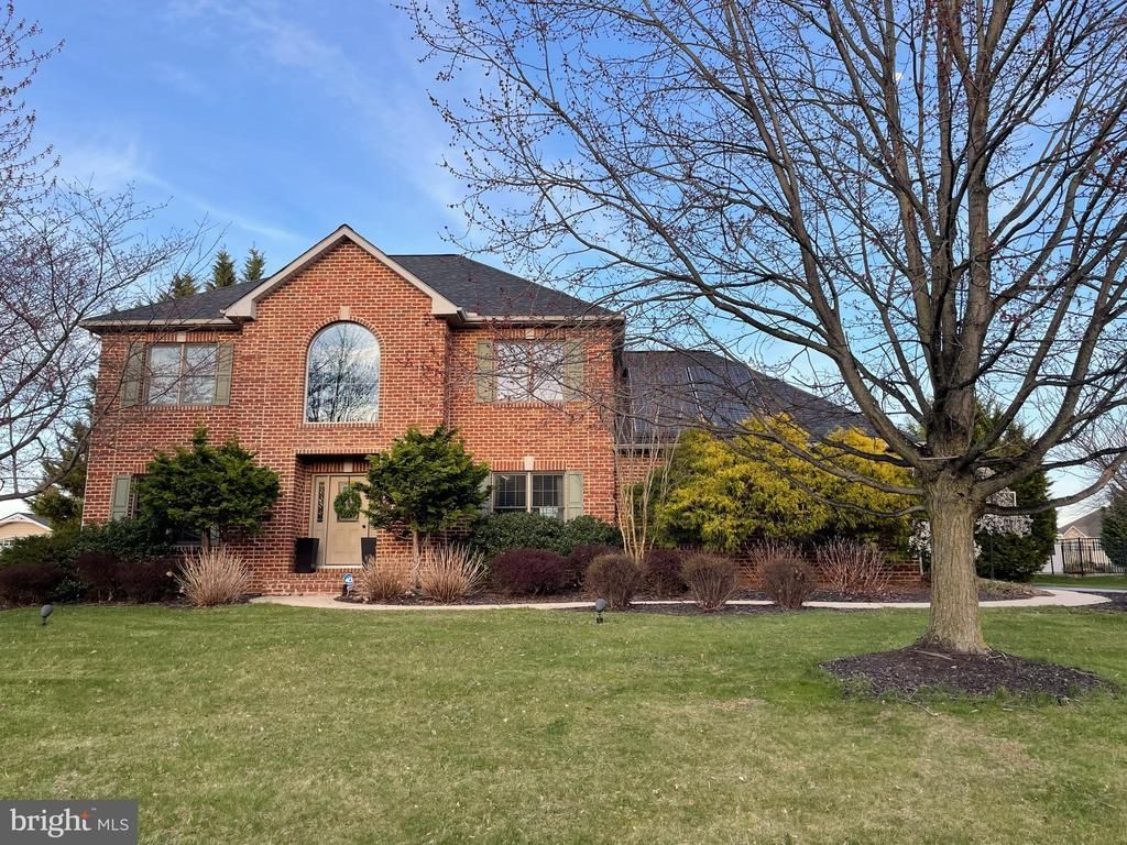 2613 HUNTFIELD DRIVE, YORK, PA 17404
