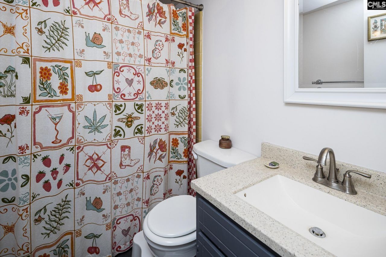 1825 Saint Julian Place  Photo 16