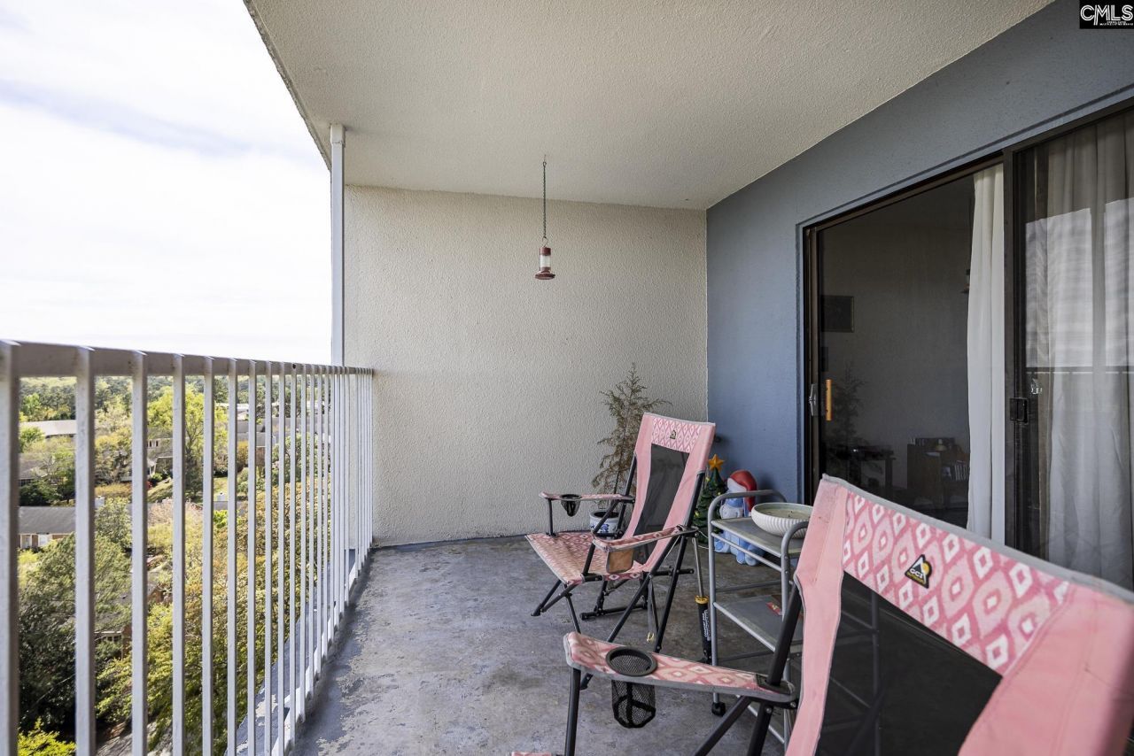 1825 Saint Julian Place  Photo 9