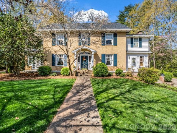 527 N Main Street , Rutherfordton, NC 28139