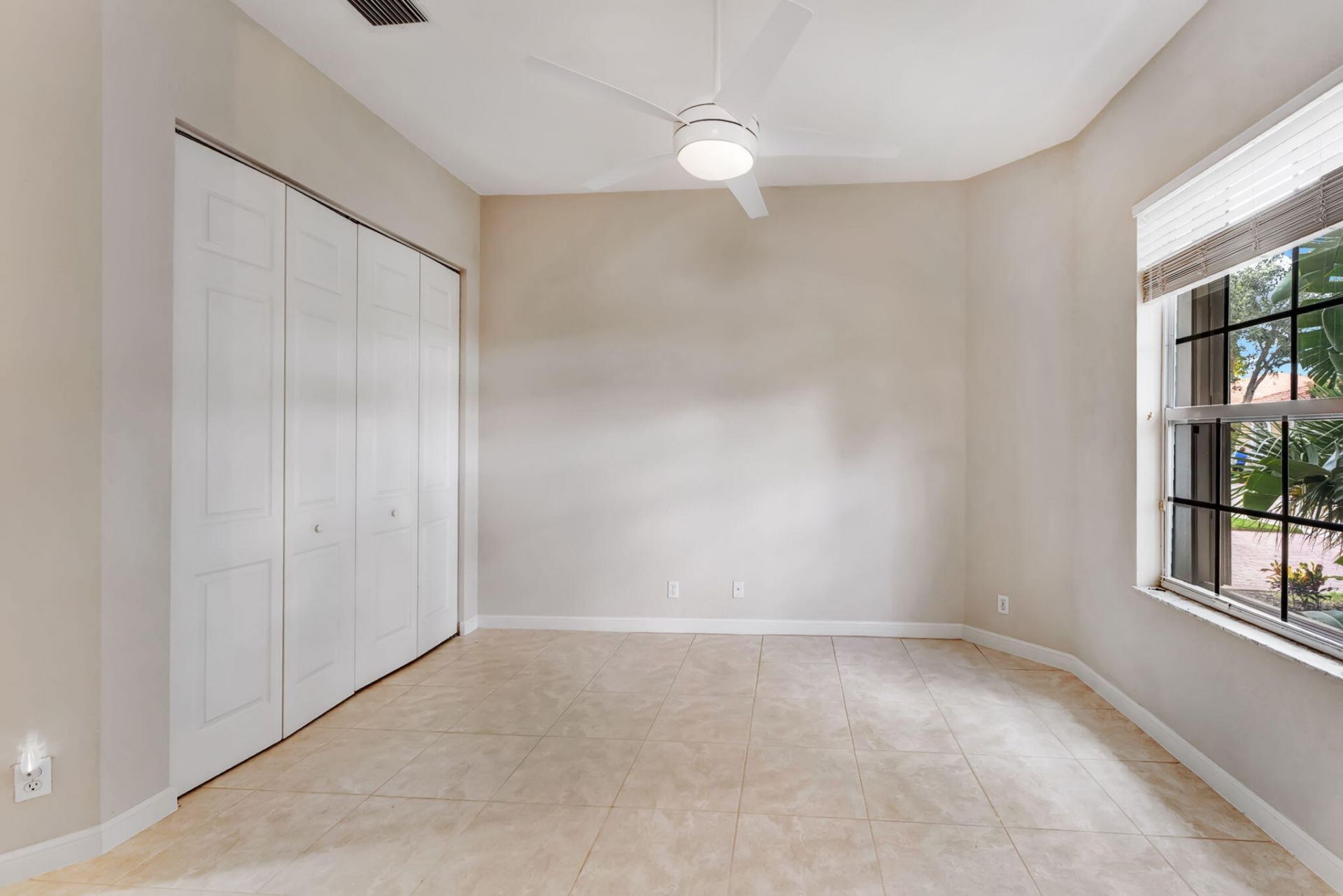 8345 Pine, West Palm Beach, FL 33411 Photo