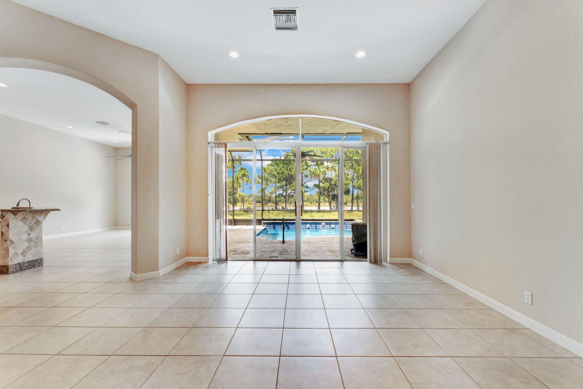 8345 Pine, West Palm Beach, FL 33411 Photo