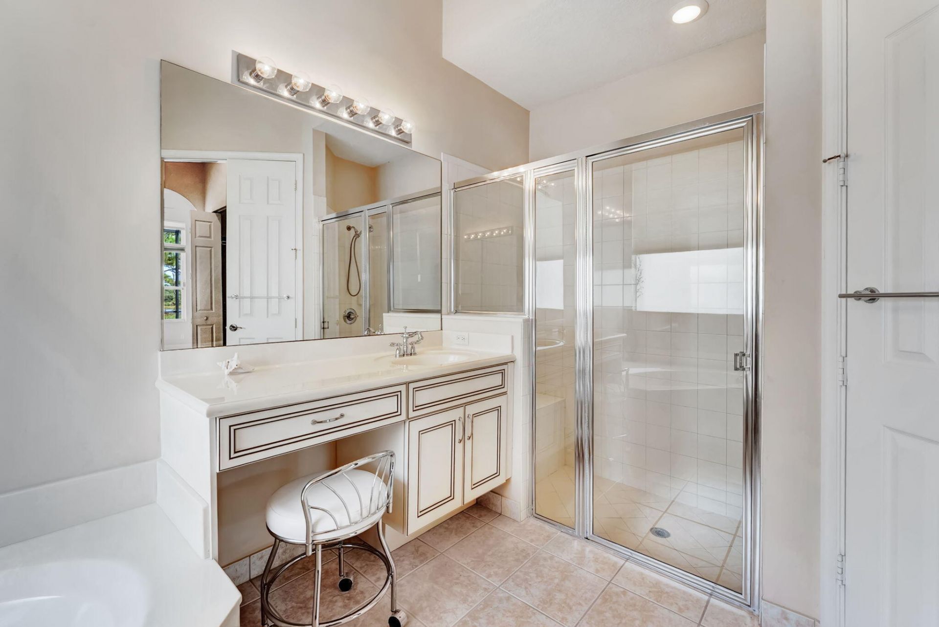 8345 Pine, West Palm Beach, FL 33411 Photo