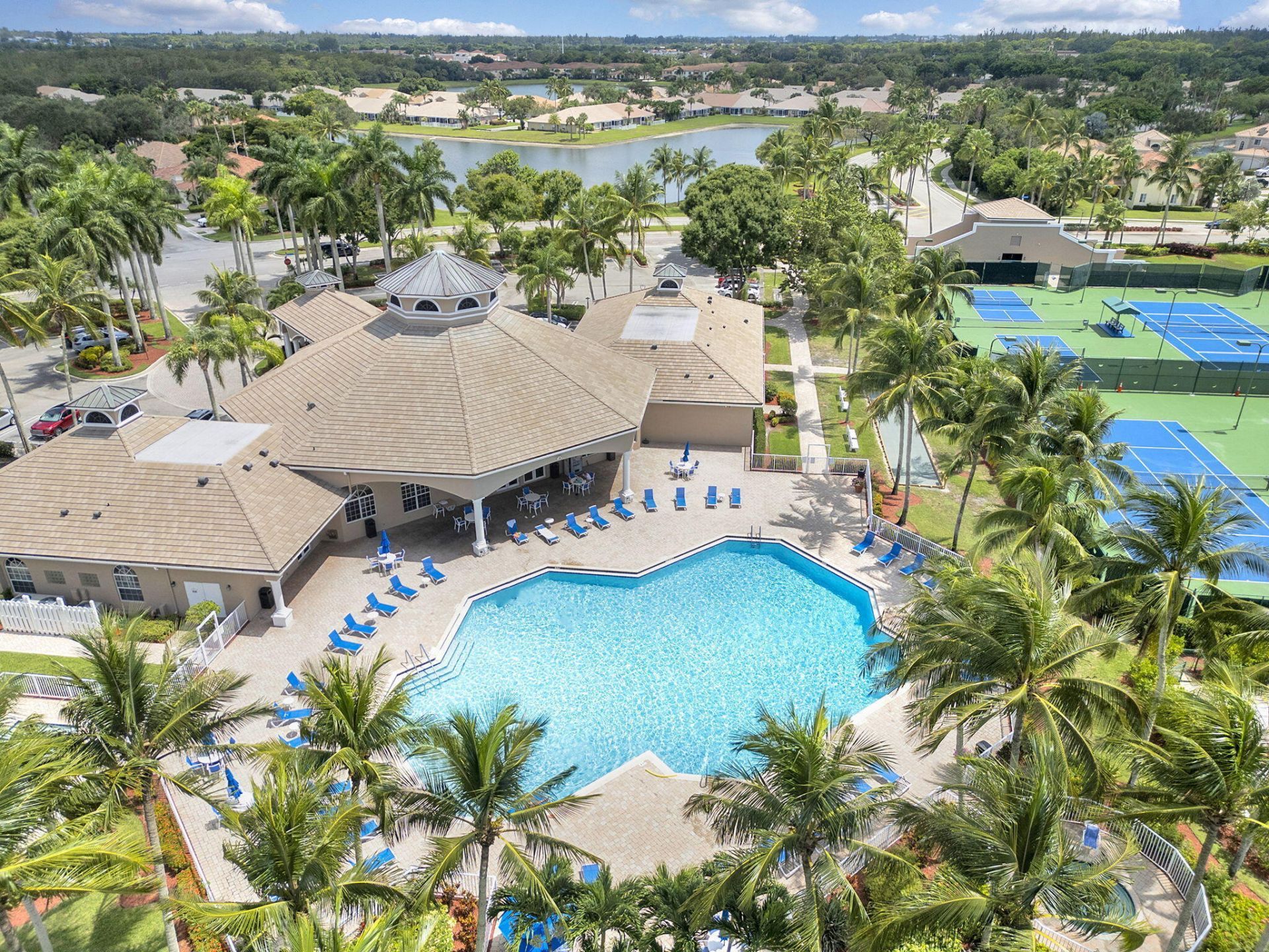 8345 Pine, West Palm Beach, FL 33411 Photo