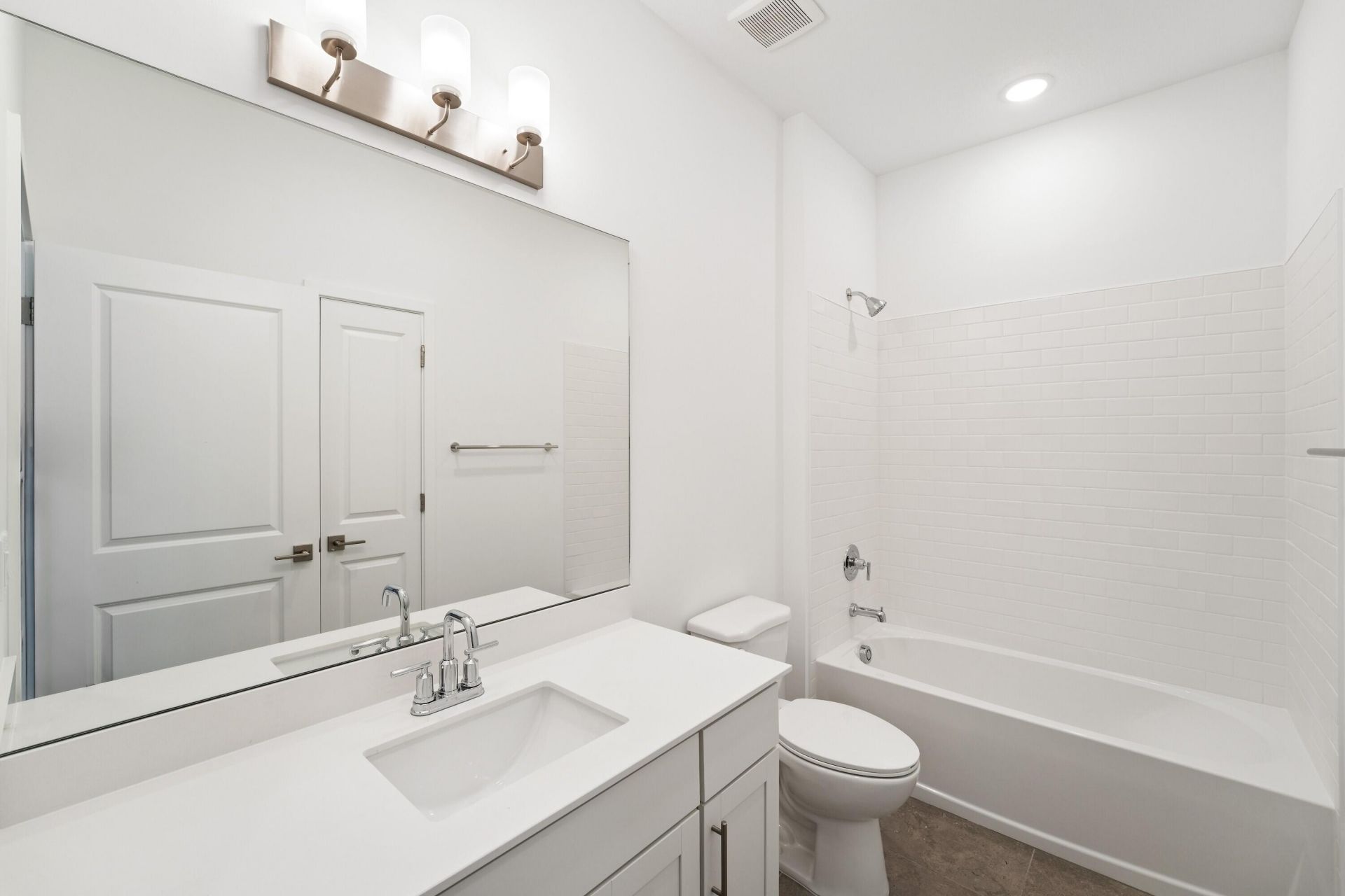 10083 NW Dreamweaver Road, Port Saint Lucie, FL 34987 Photo