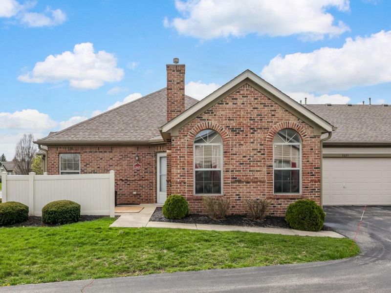 2601 Landings Way, Grove City, OH 43123 Photo 1