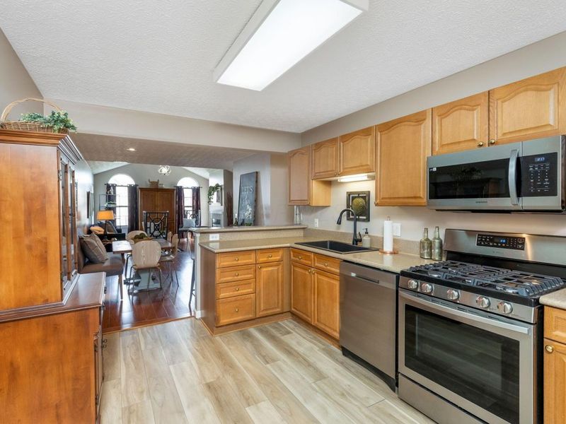 2601 Landings Way, Grove City, OH 43123 Photo 10