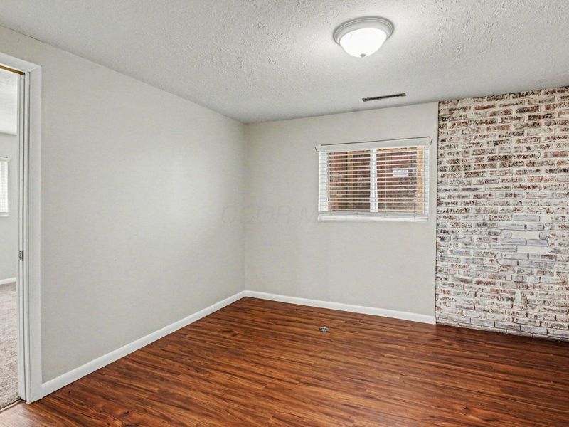 858 Higbee Drive S, Columbus, OH 43207 Photo 13