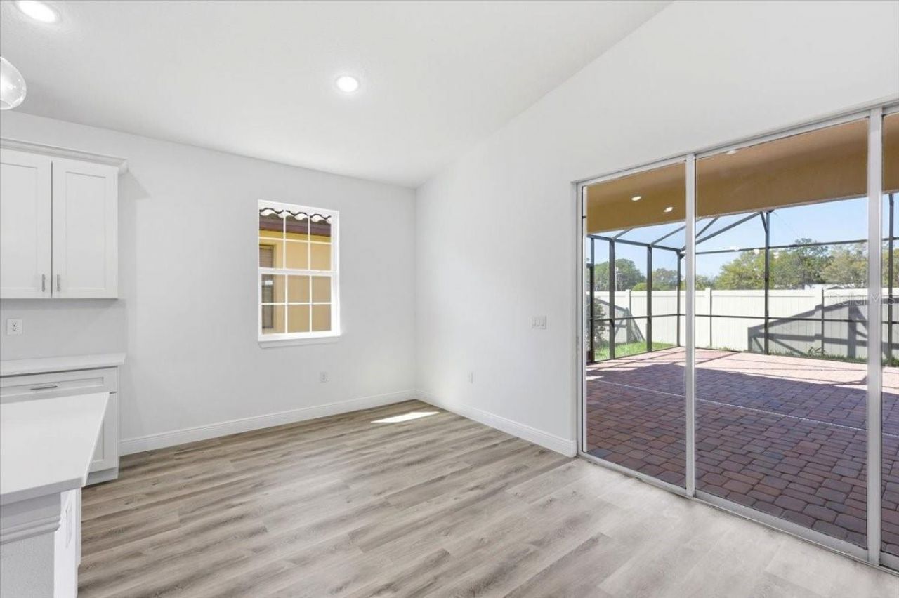 367 Villa Sorrento Circle, Haines City, FL 33844 Photo