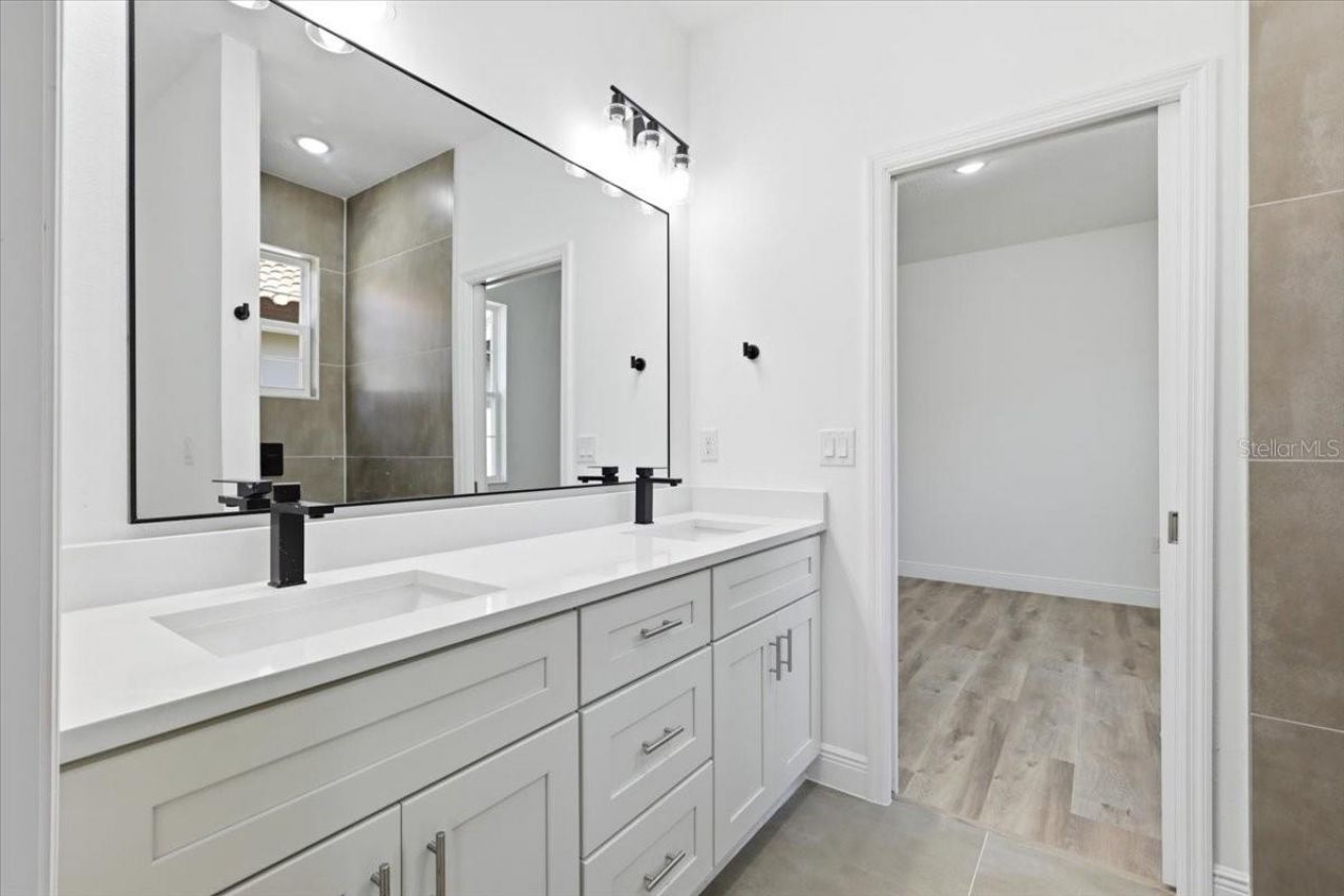 367 Villa Sorrento Circle, Haines City, FL 33844 Photo