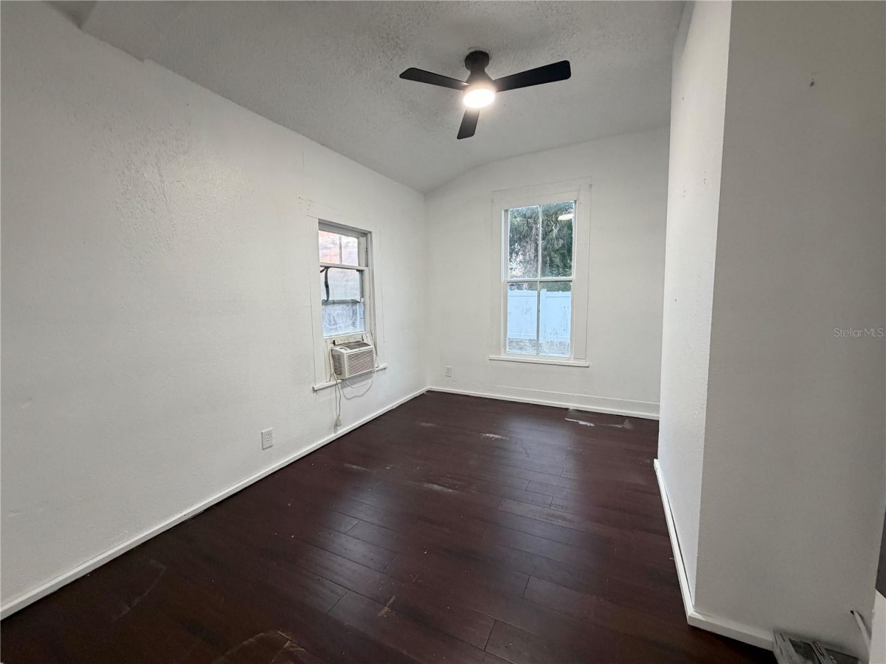 324 N Orange Street, New Smyrna Beach, FL 32168 Photo