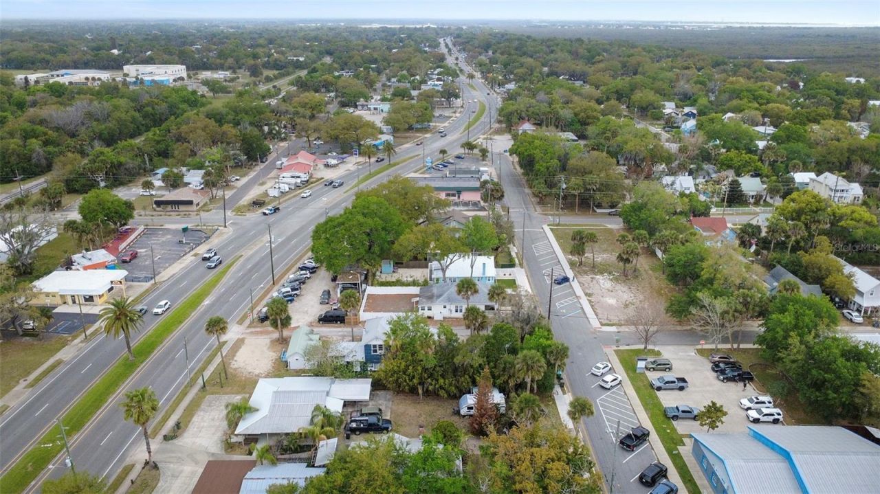 324 N Orange Street, New Smyrna Beach, FL 32168 Photo