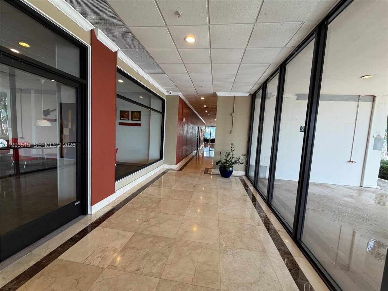 400 Kings Point Dr, Unit 604, Sunny Isles Beach, FL 33160 Photo