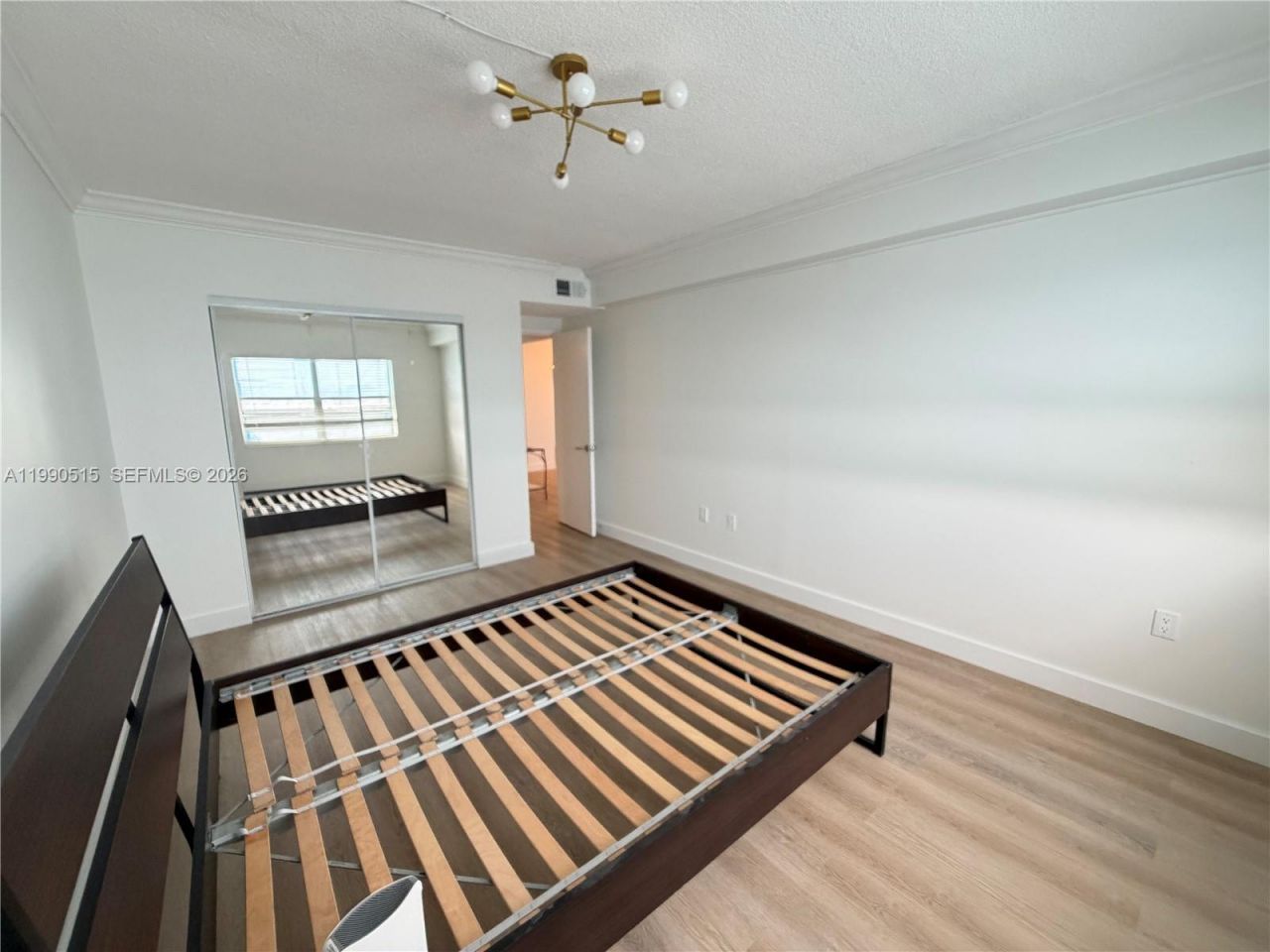 400 Kings Point Dr, Unit 604, Sunny Isles Beach, FL 33160 Photo