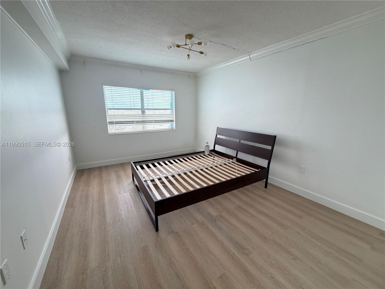 400 Kings Point Dr, Unit 604, Sunny Isles Beach, FL 33160 Photo